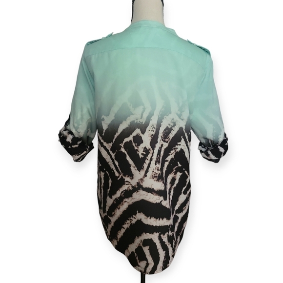 Calvin Klein Ombre Mint Green Zebra Print Blouse M - Picture 4 of 9